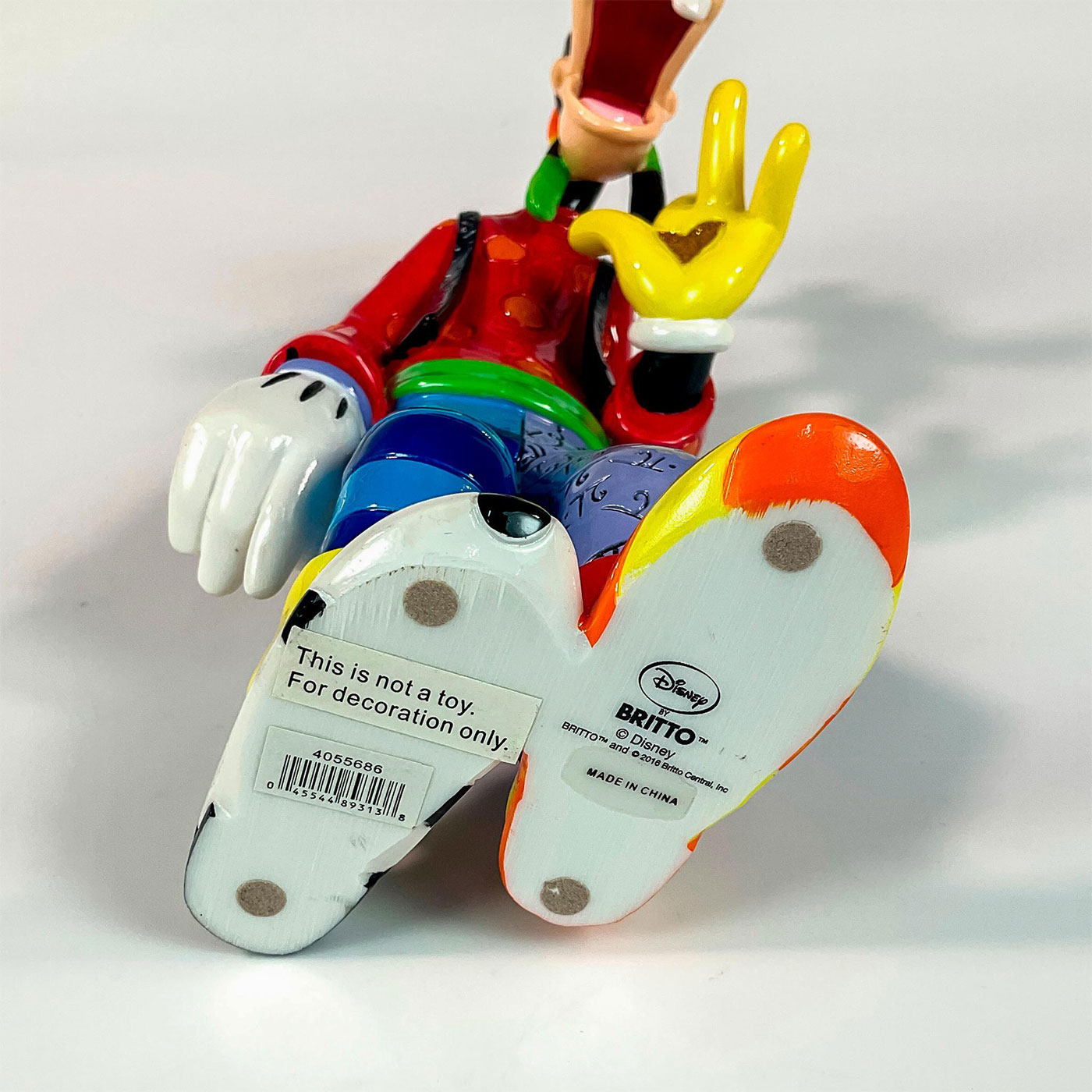 Disney Romero Britto Figurine, Goofy - Image 4 of 4