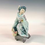 Yuki 1001448 - Lladro Porcelain Figurine