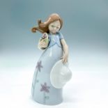 Little Violet 1008043 - Lladro Porcelain Figurine