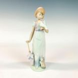 Summer Stroll 1007611 - Lladro Porcelain Figurine