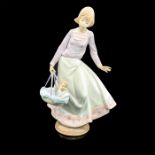 Off We Go 1005874 - Lladro Porcelain Figurine