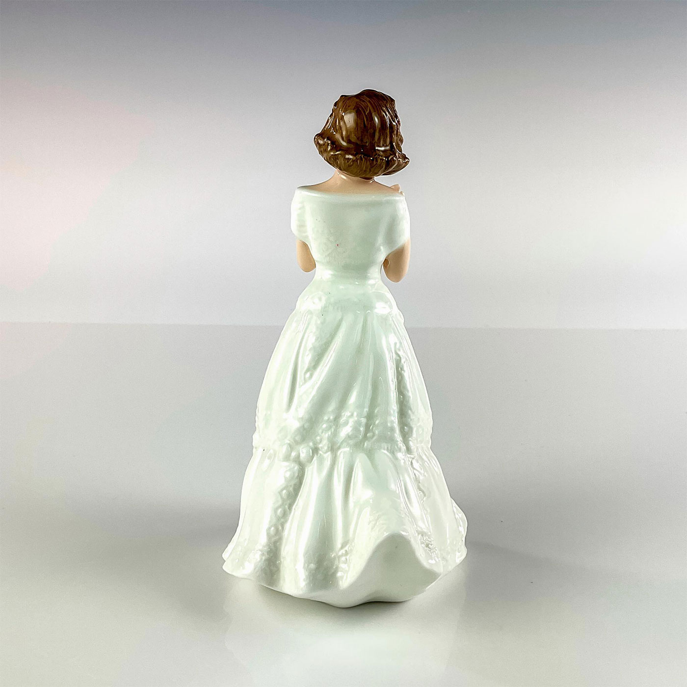 Welcome HN3764 - Royal Doulton Figurine - Image 2 of 3