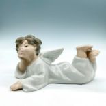 Angel, Reclining 1004541 - Lladro Porcelain Figurine