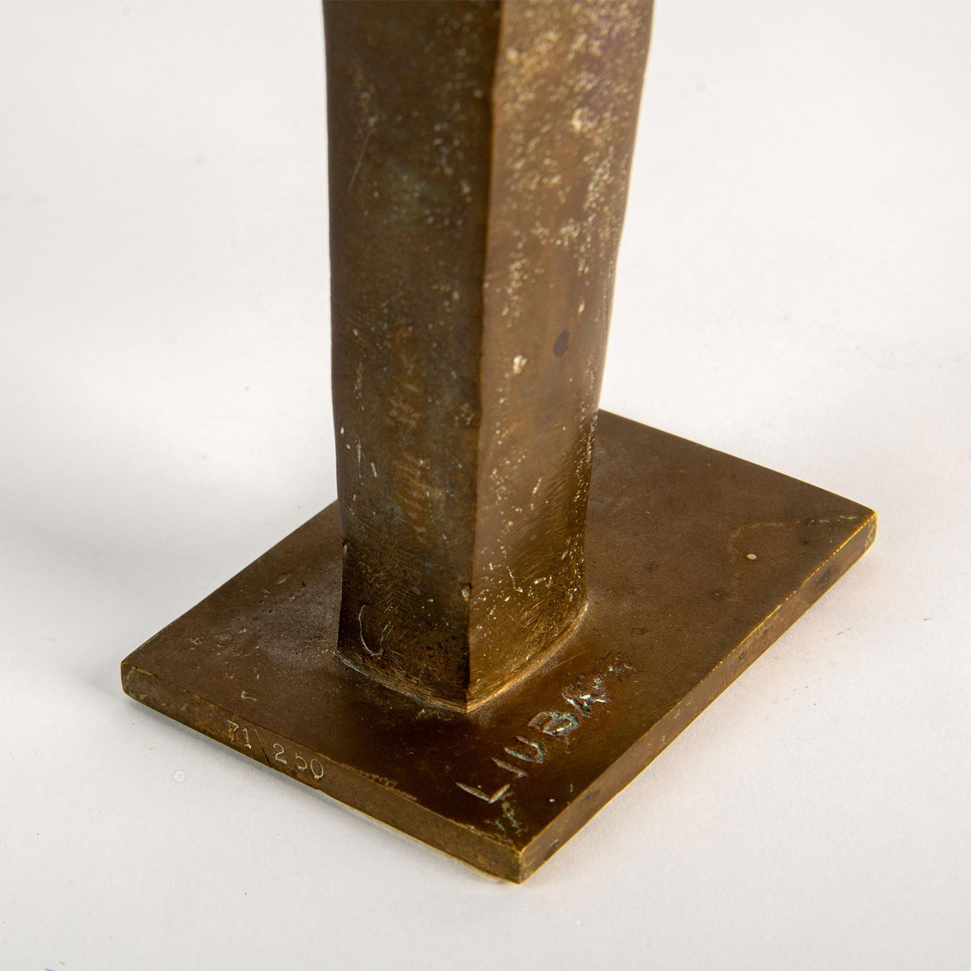 Liuba Wolf Bronze (Brazilian/Bulgarian, 1923-2005) Abstract Bronze Tabletop Sculpture, Signed - Image 3 of 5