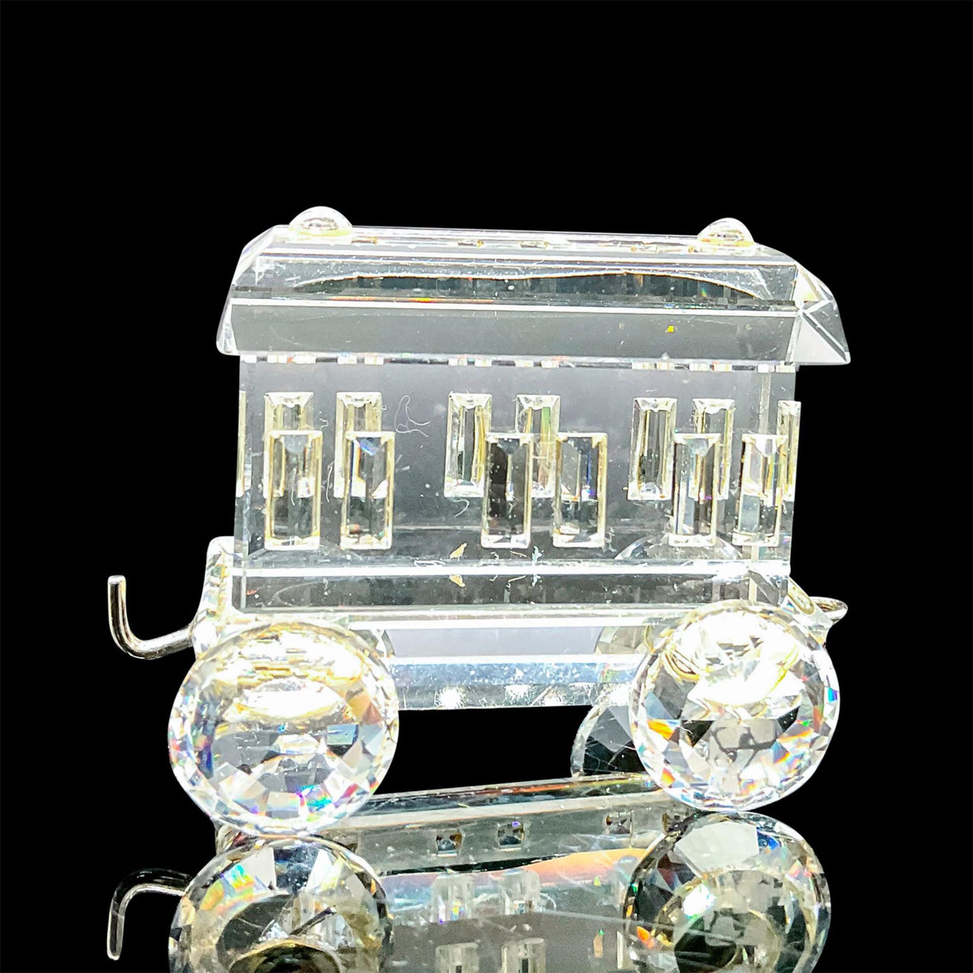 Swarovski Silver Crystal Figurine, Passenger Carriage 015150