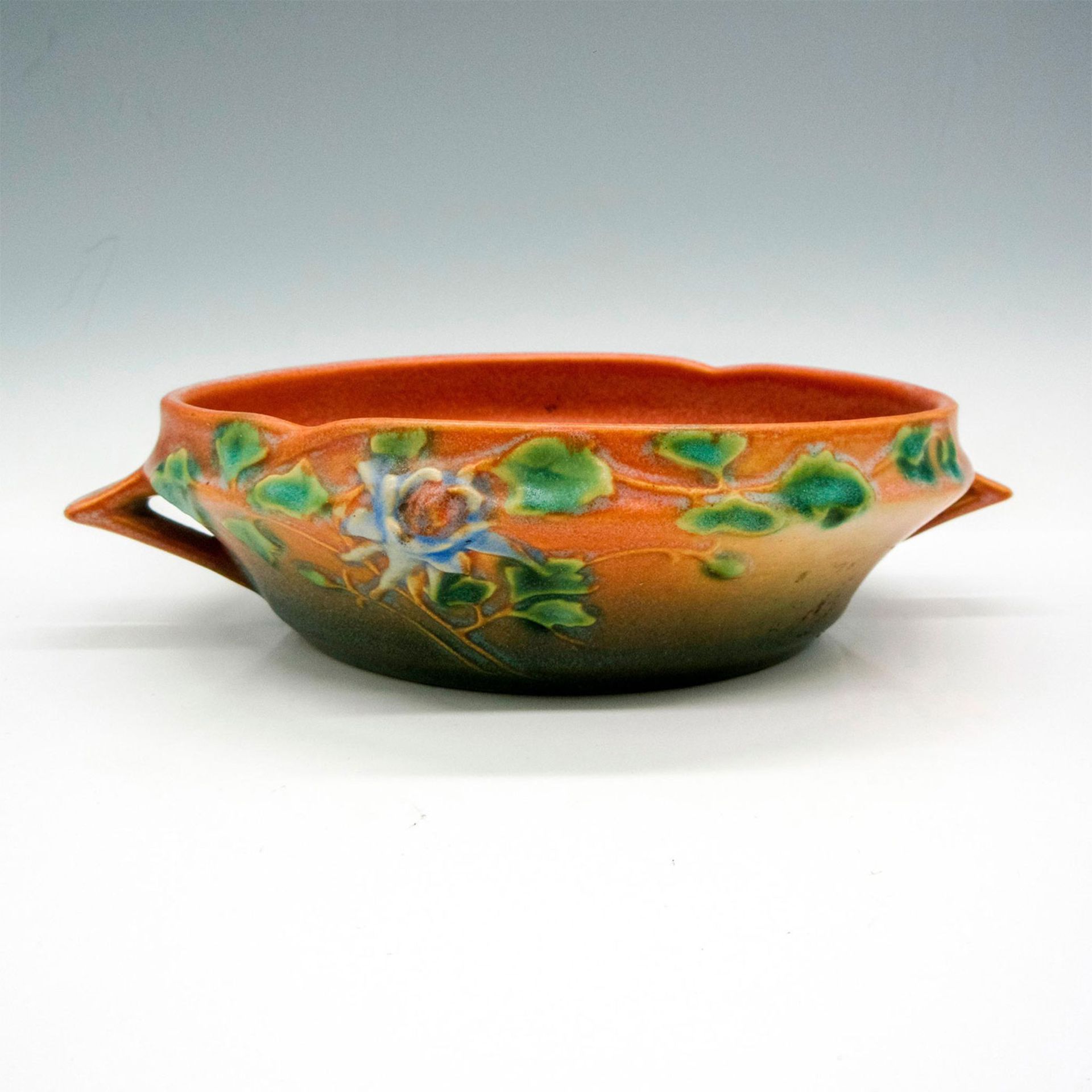 Roseville Pottery Double Handled Bowl, Columbine - Image 2 of 3
