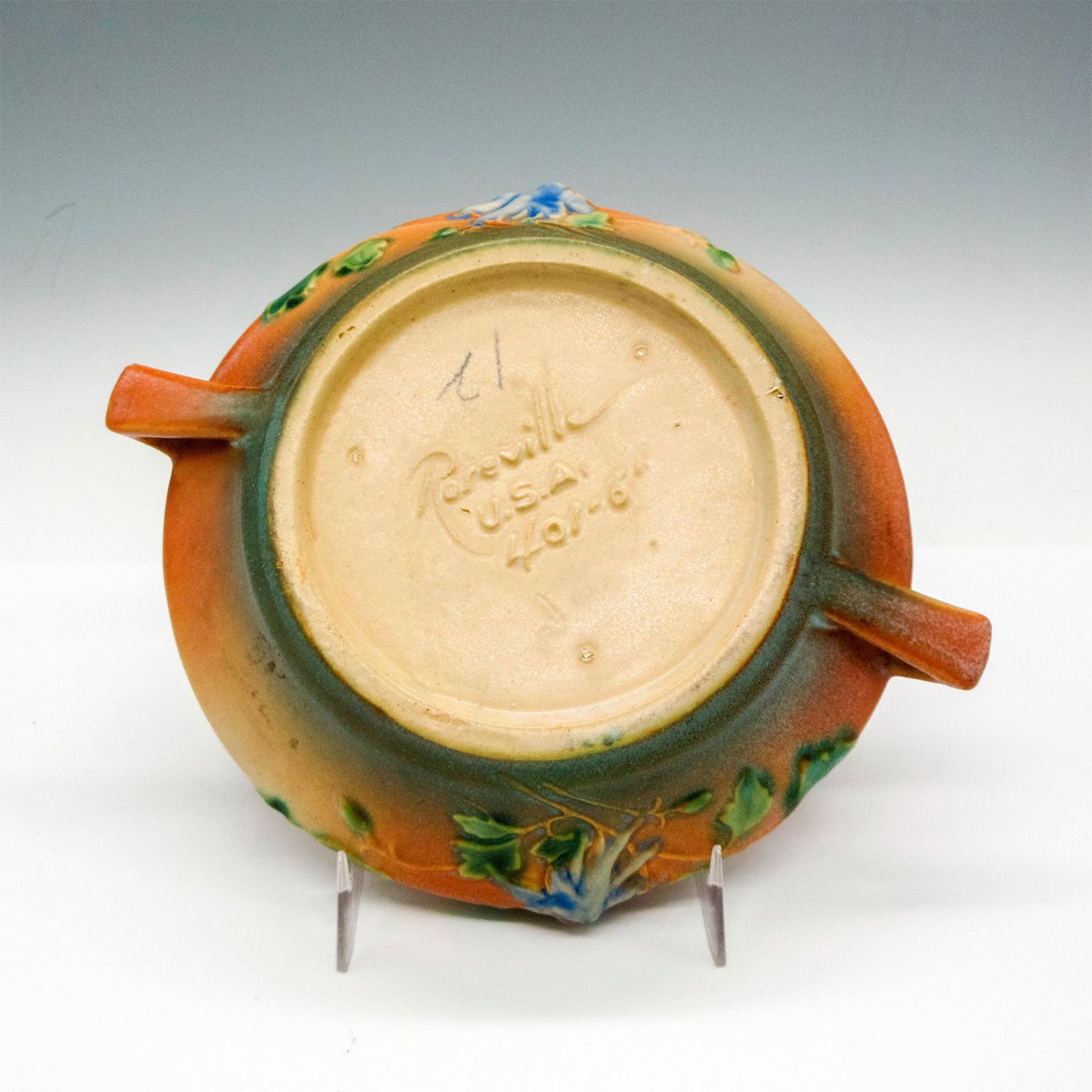 Roseville Pottery Double Handled Bowl, Columbine - Image 3 of 3