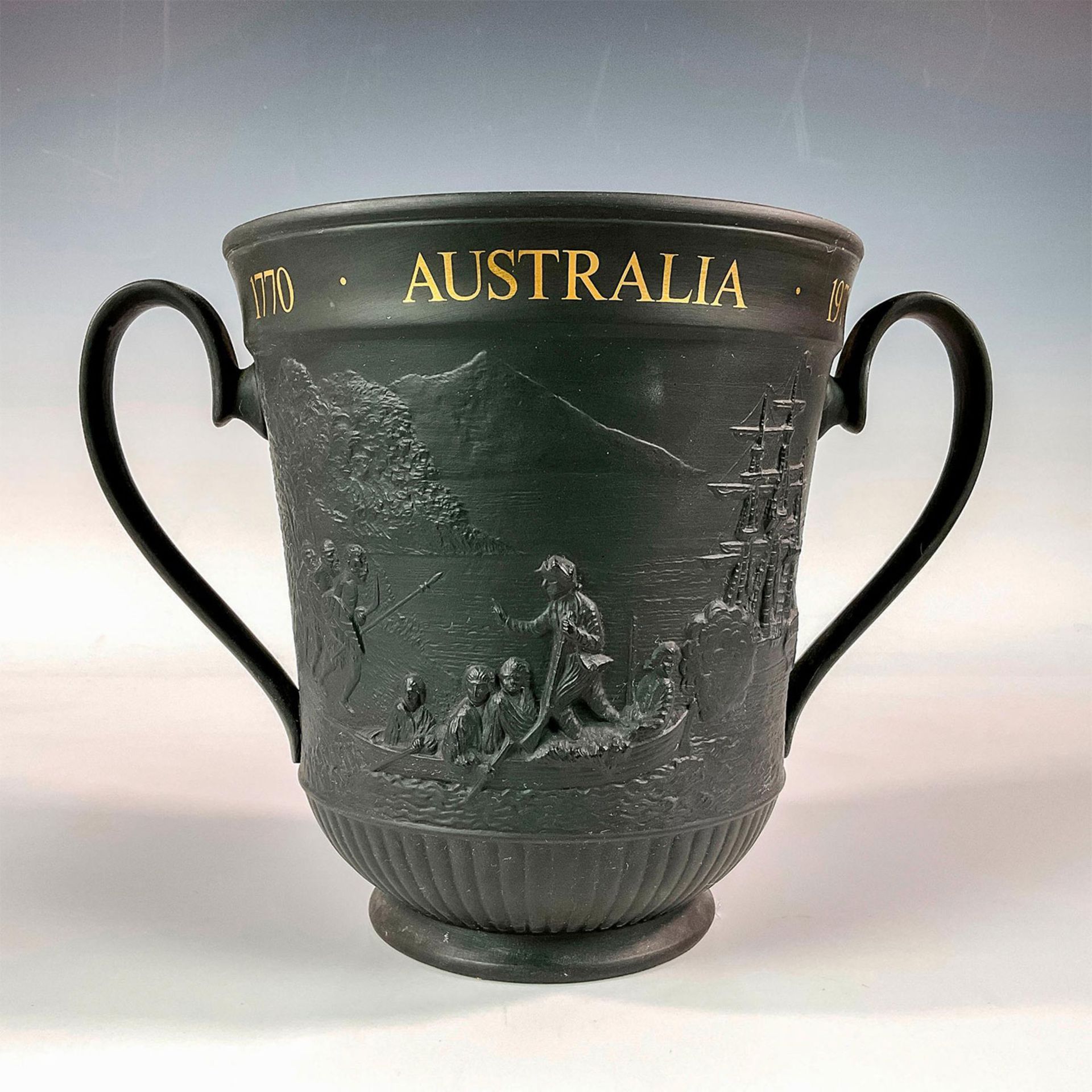 Royal Doulton Basalt Loving Cup, Captain Cook - Bild 2 aus 3