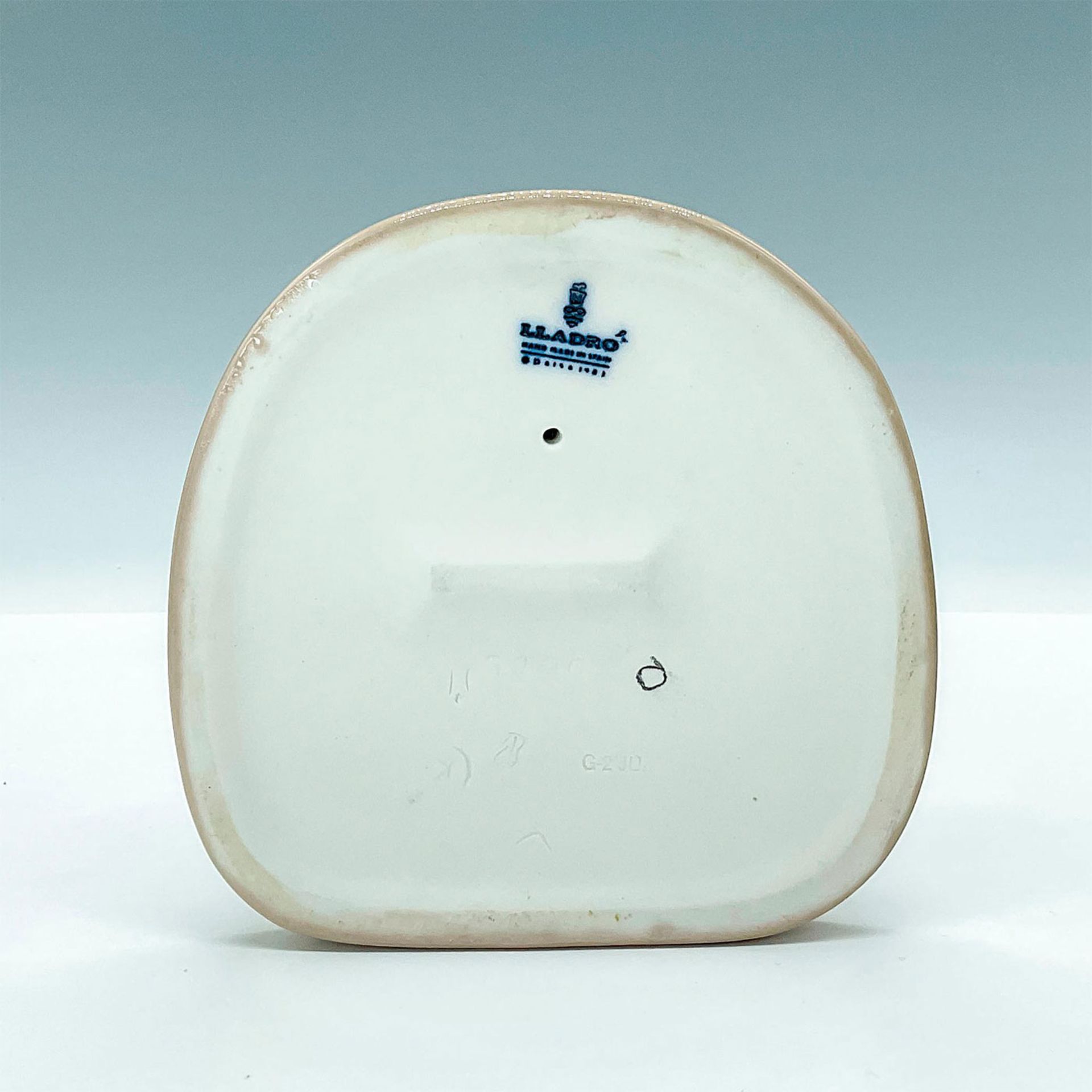 Yachtsman 1005206 - Lladro Porcelain Figurine - Image 3 of 3