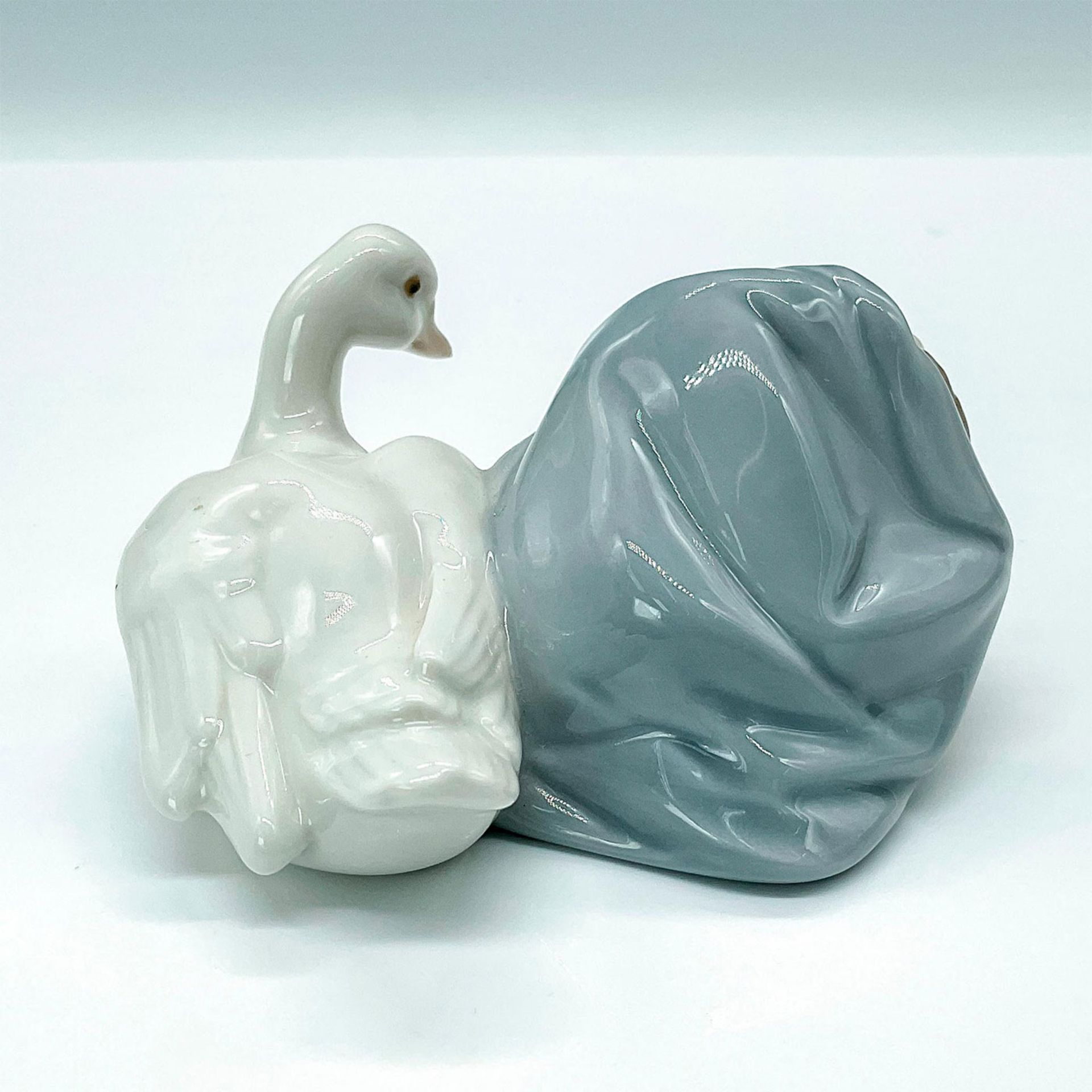 Ducks 1004895 - Lladro Porcelain Figurine - Image 2 of 3