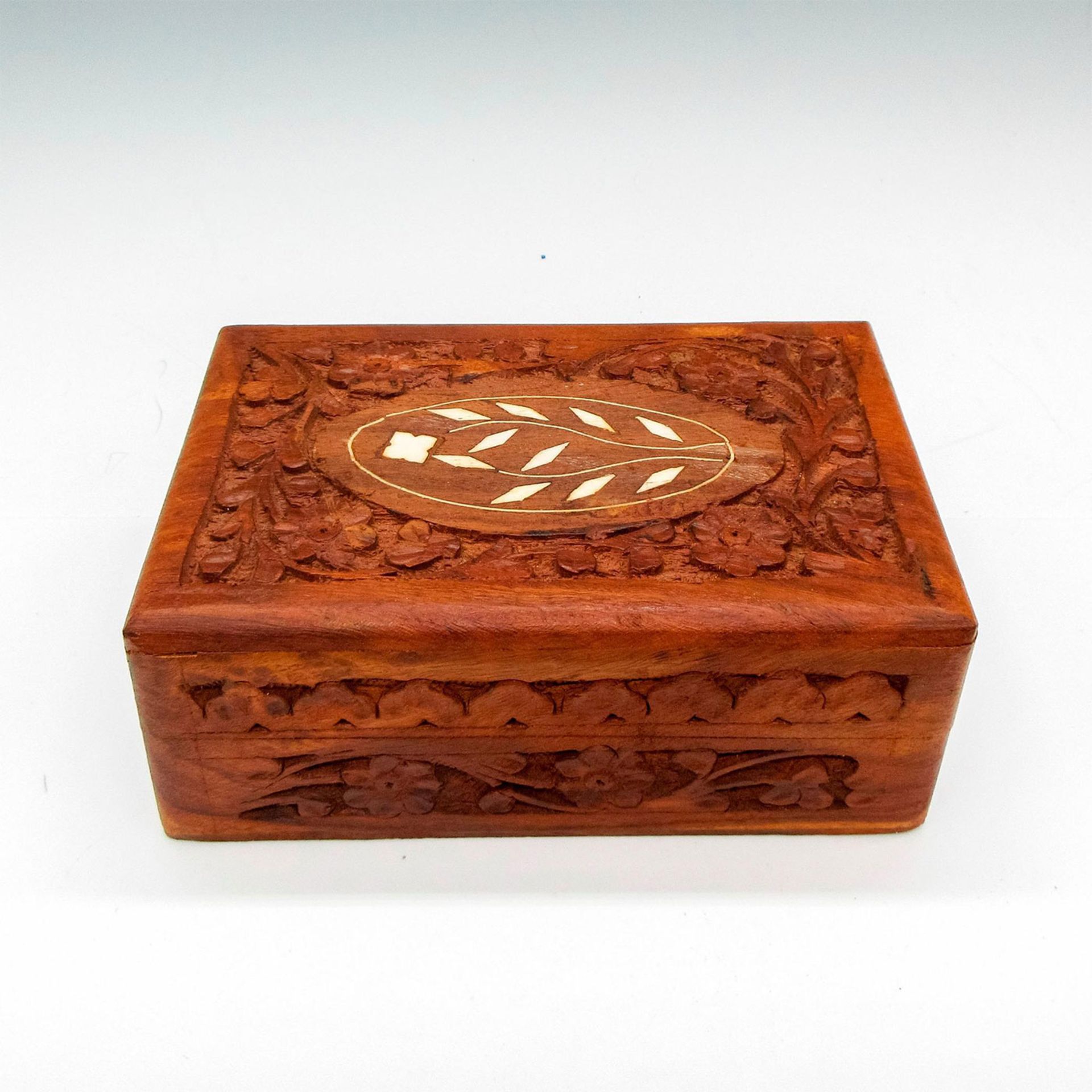 Hand Carved Wood Trinket Box - Image 2 of 3
