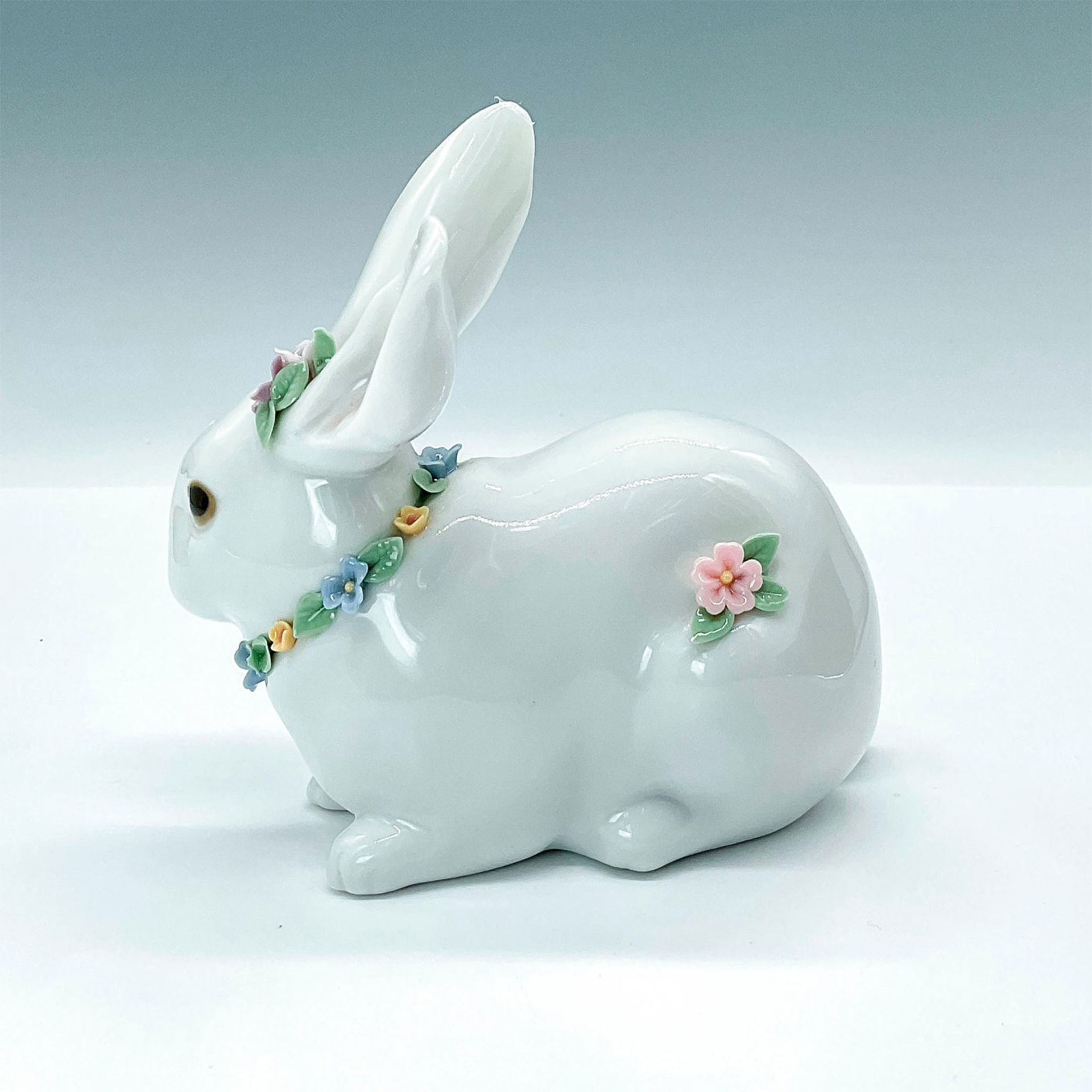Attentive Bunny With Flowers 1006098 - Lladro Porcelain Figurine - Image 2 of 3