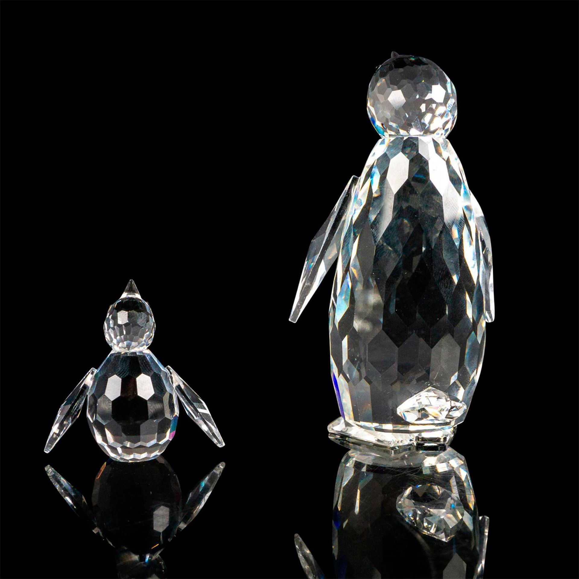 2pc Swarovski Crystal Figures, Adult/Baby Penguins on Base - Bild 4 aus 6