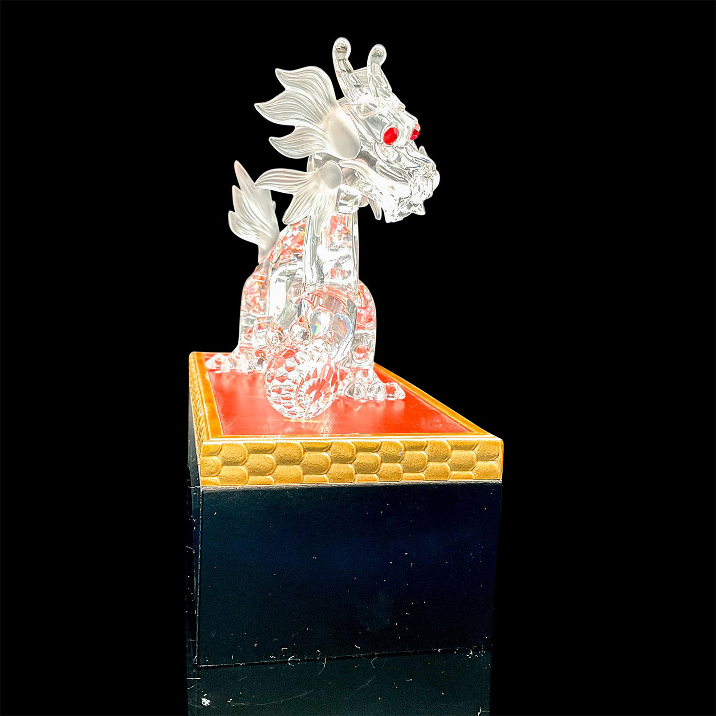 Swarovski Crystal Figurine + Base, Dragon 208398 - Image 2 of 4