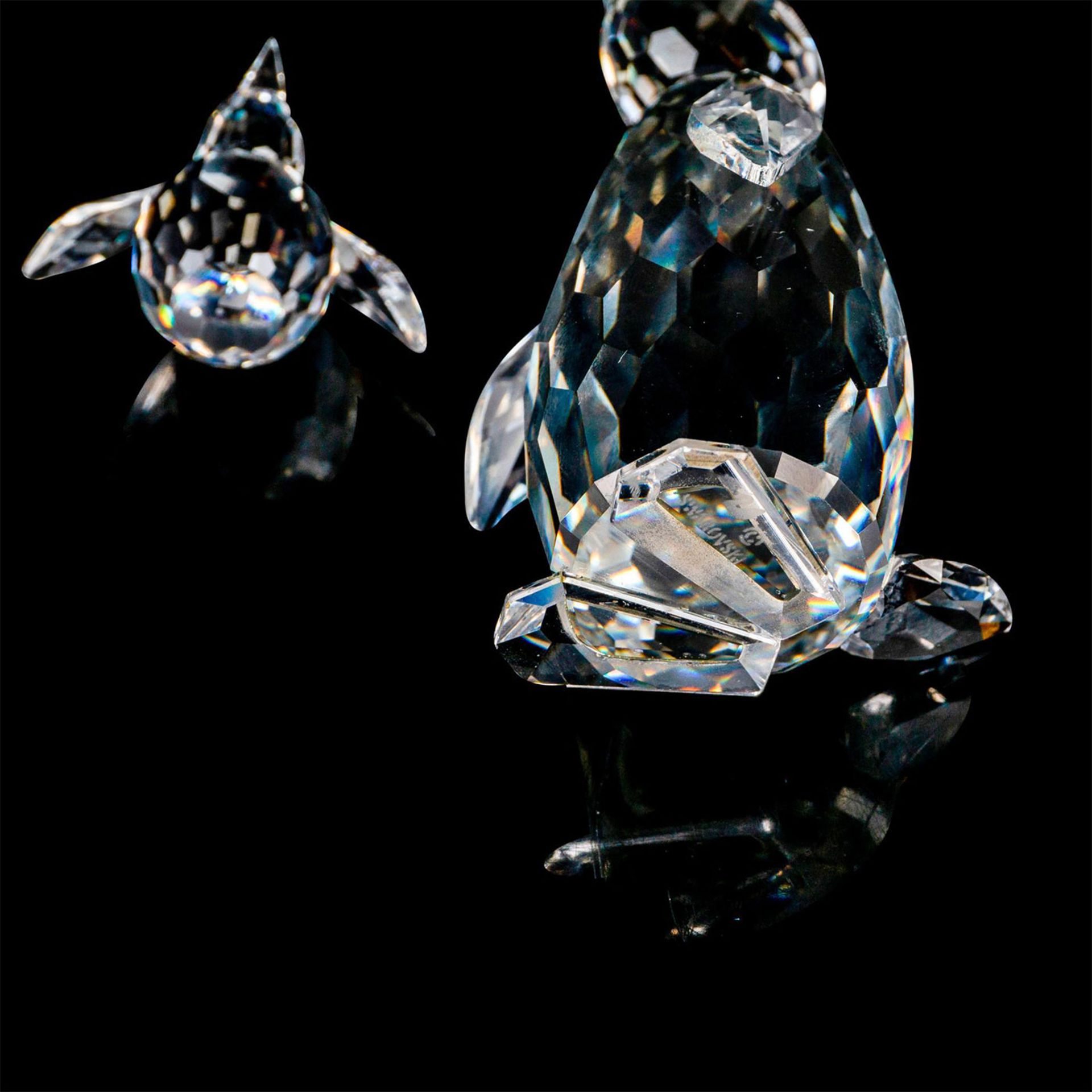 2pc Swarovski Crystal Figures, Adult/Baby Penguins on Base - Bild 5 aus 6