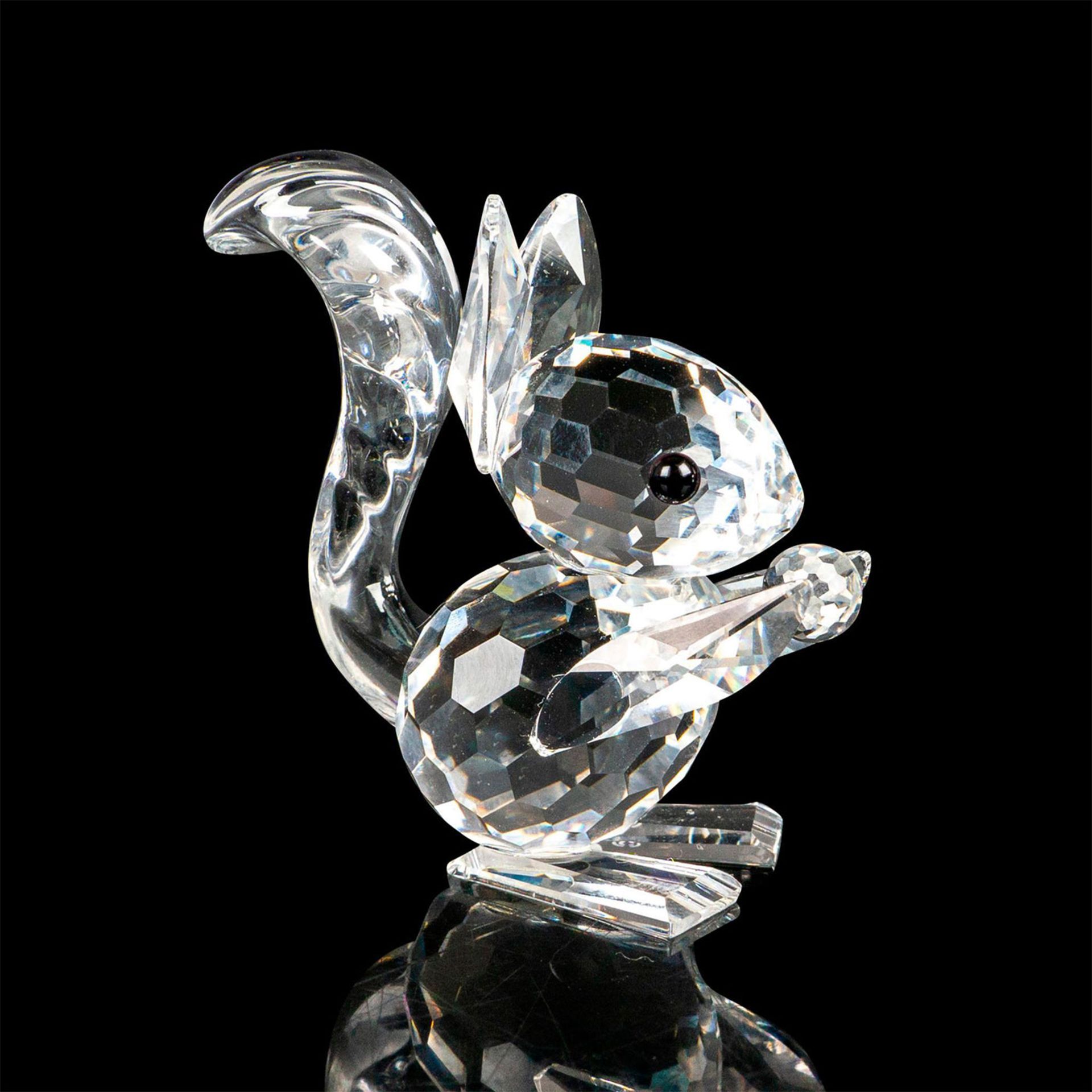 Swarovski Crystal Figure, Squirrel with Nut - Image 2 of 4