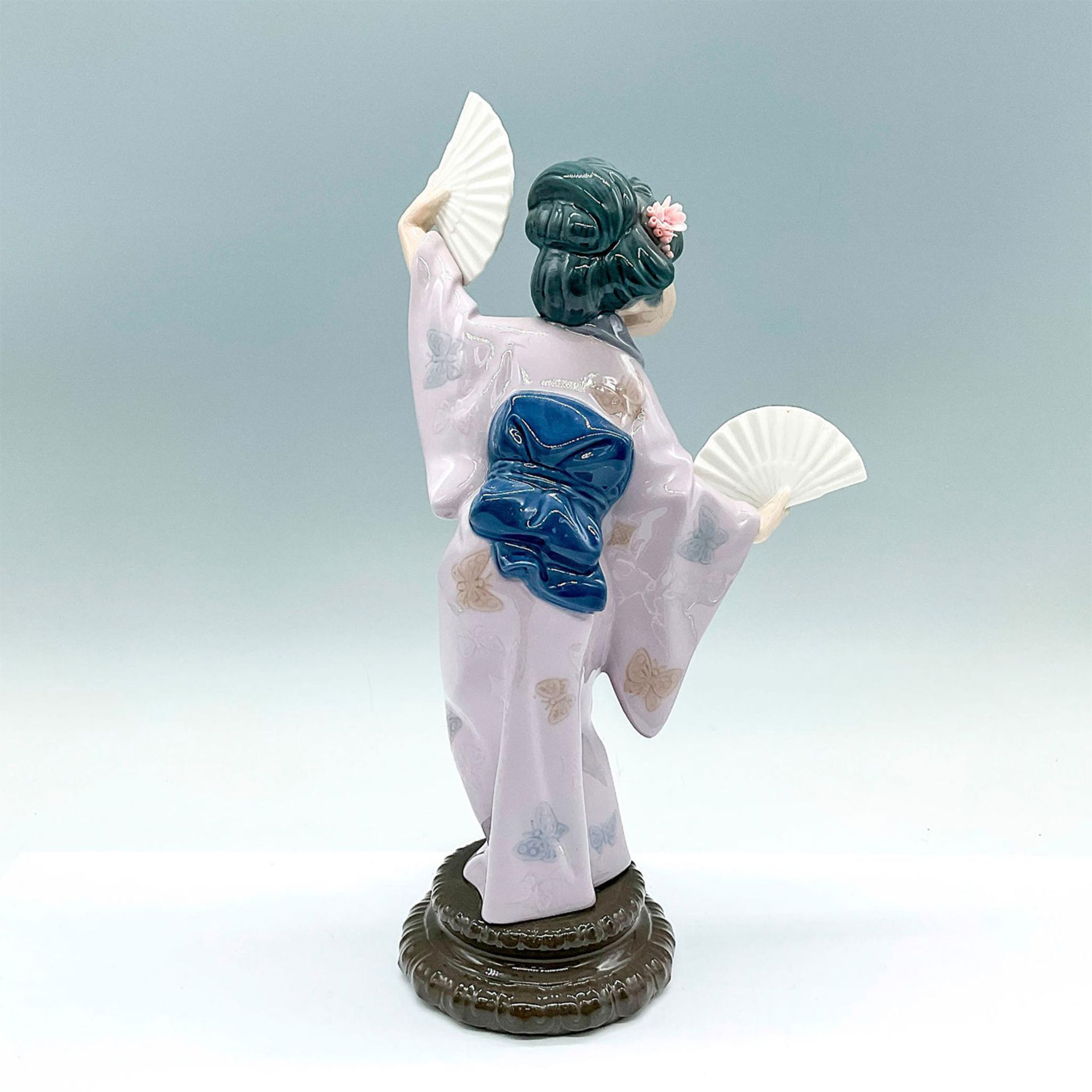 Madame Butterfly 1004991 - Lladro Porcelain Figurine - Bild 2 aus 3