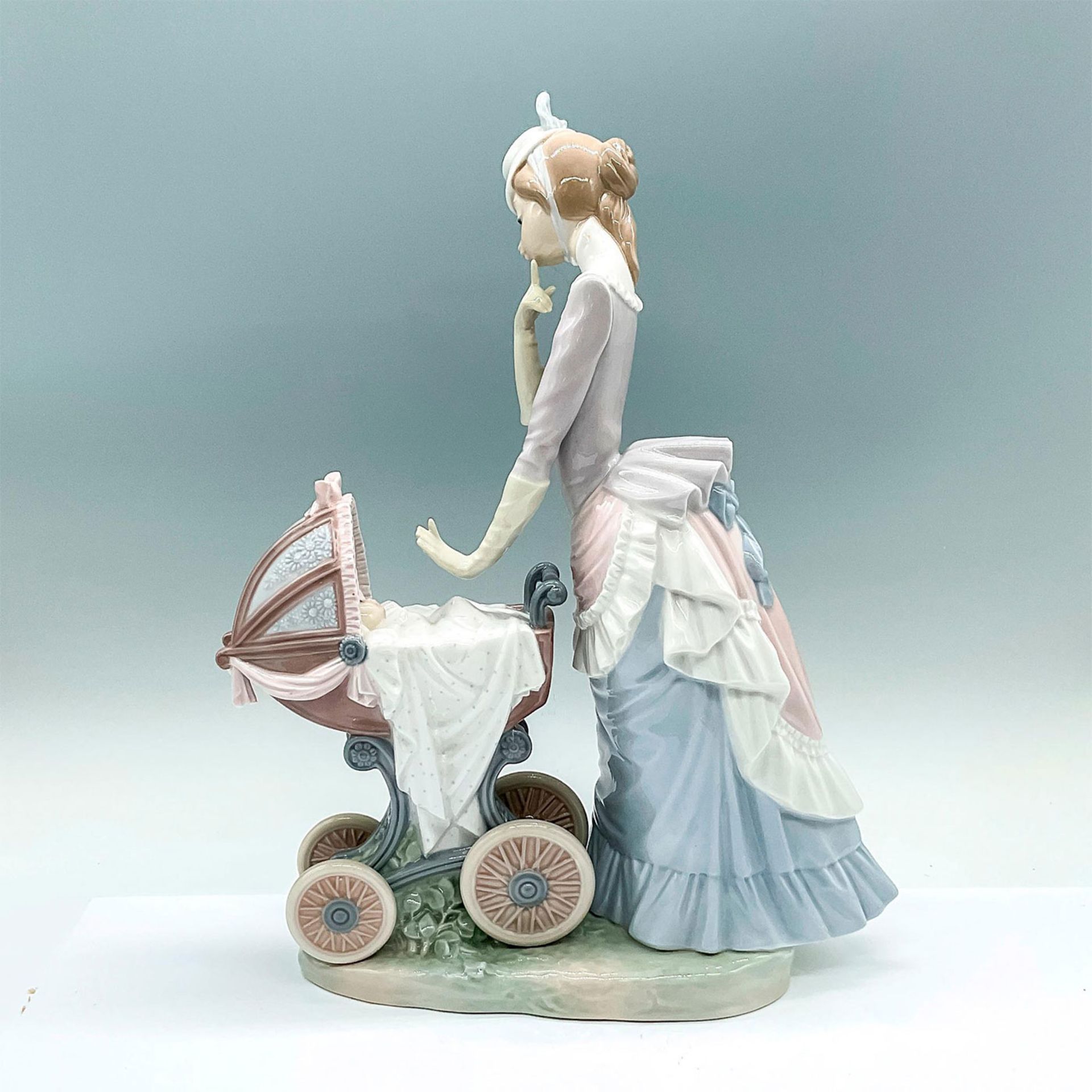 Baby's Outing 1004938 - Lladro Porcelain Figurine - Bild 2 aus 3