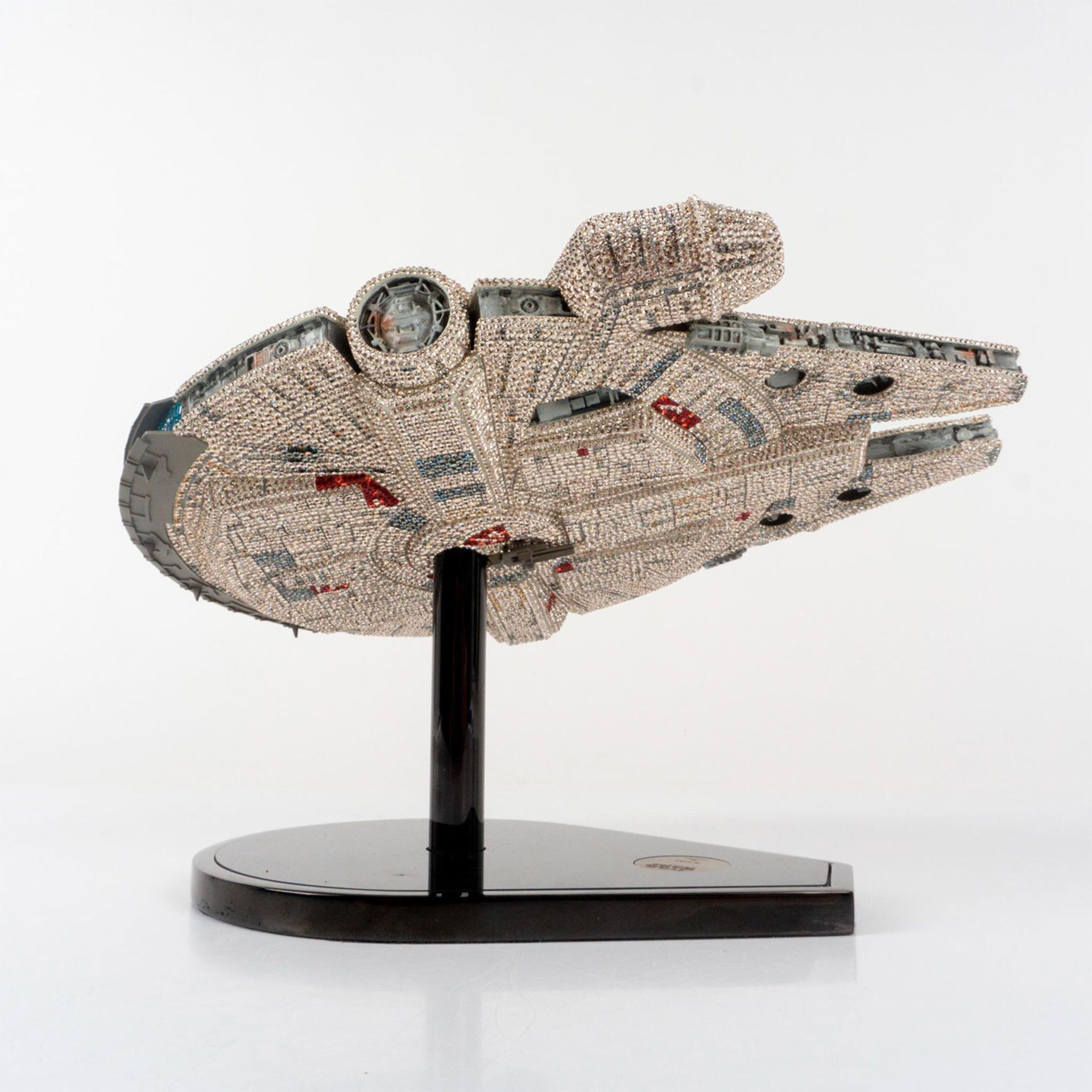 Swarovski Crystal Sculpture, Star Wars Millennium Falcon - Image 8 of 8