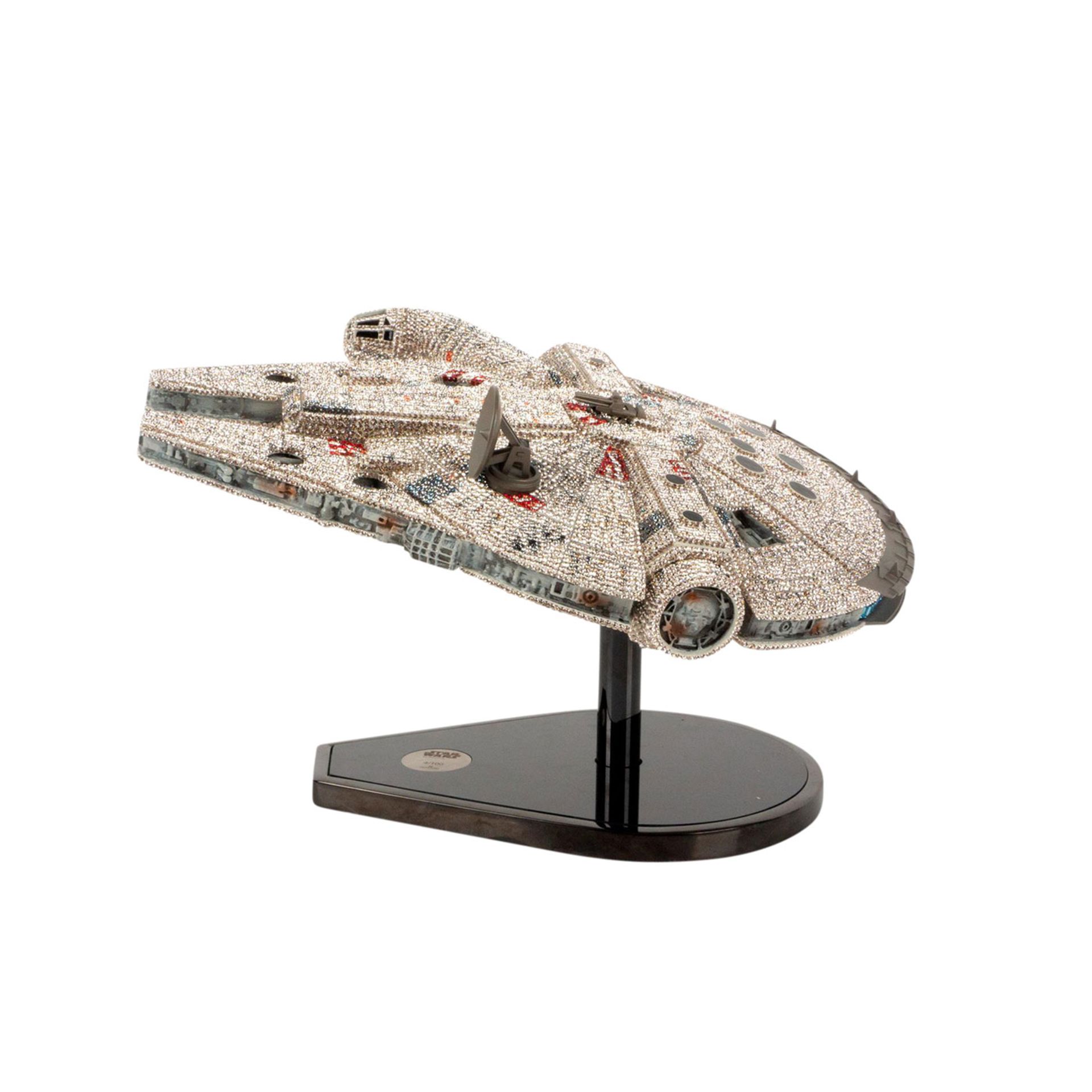 Swarovski Crystal Sculpture, Star Wars Millennium Falcon