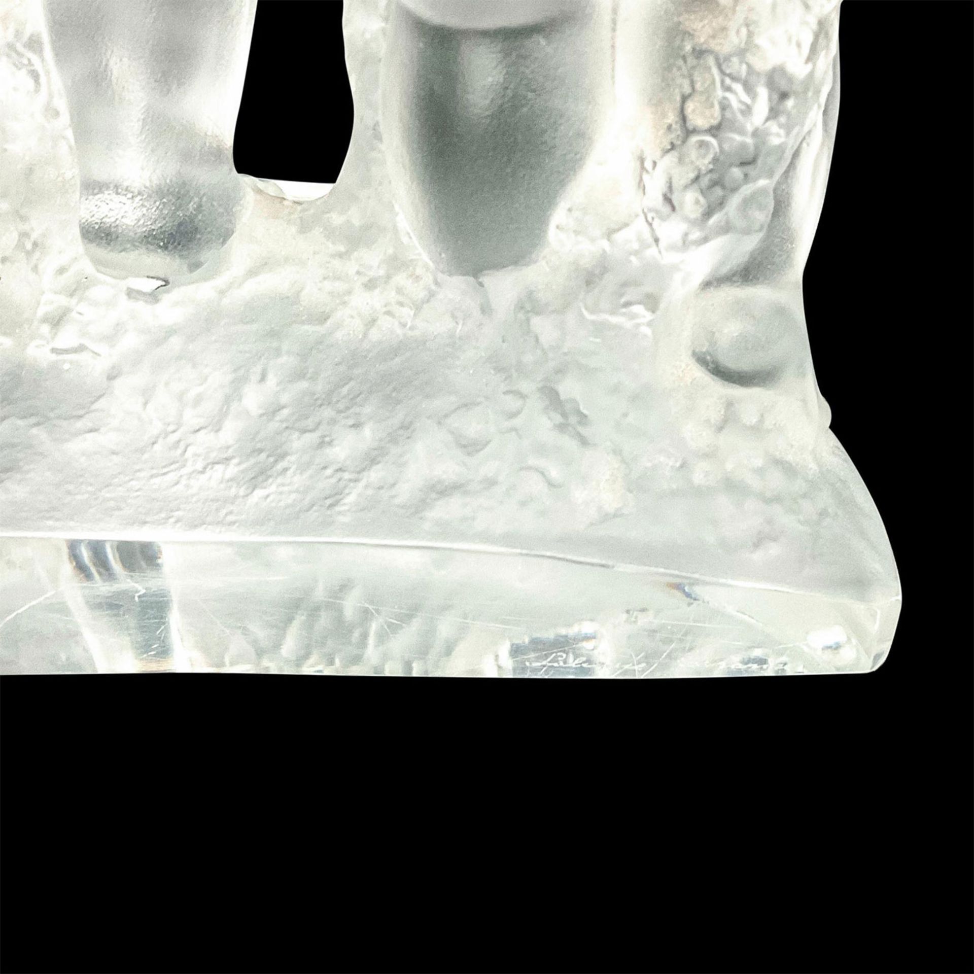 Lalique Crystal Sculpture, Luxembourg Cherubs - Image 3 of 3