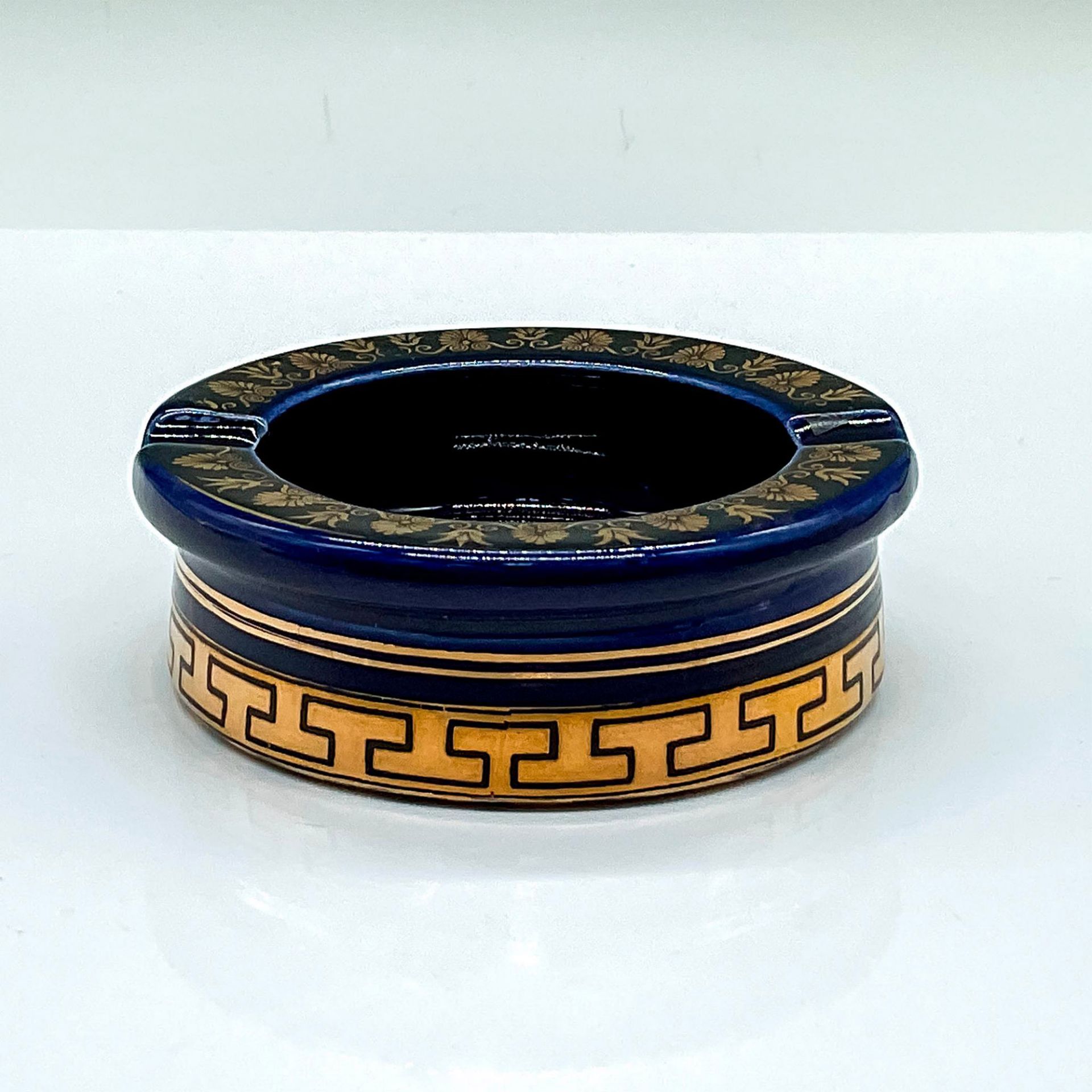 Vintage Neofitou Keramik 24K Gold Ashtray
