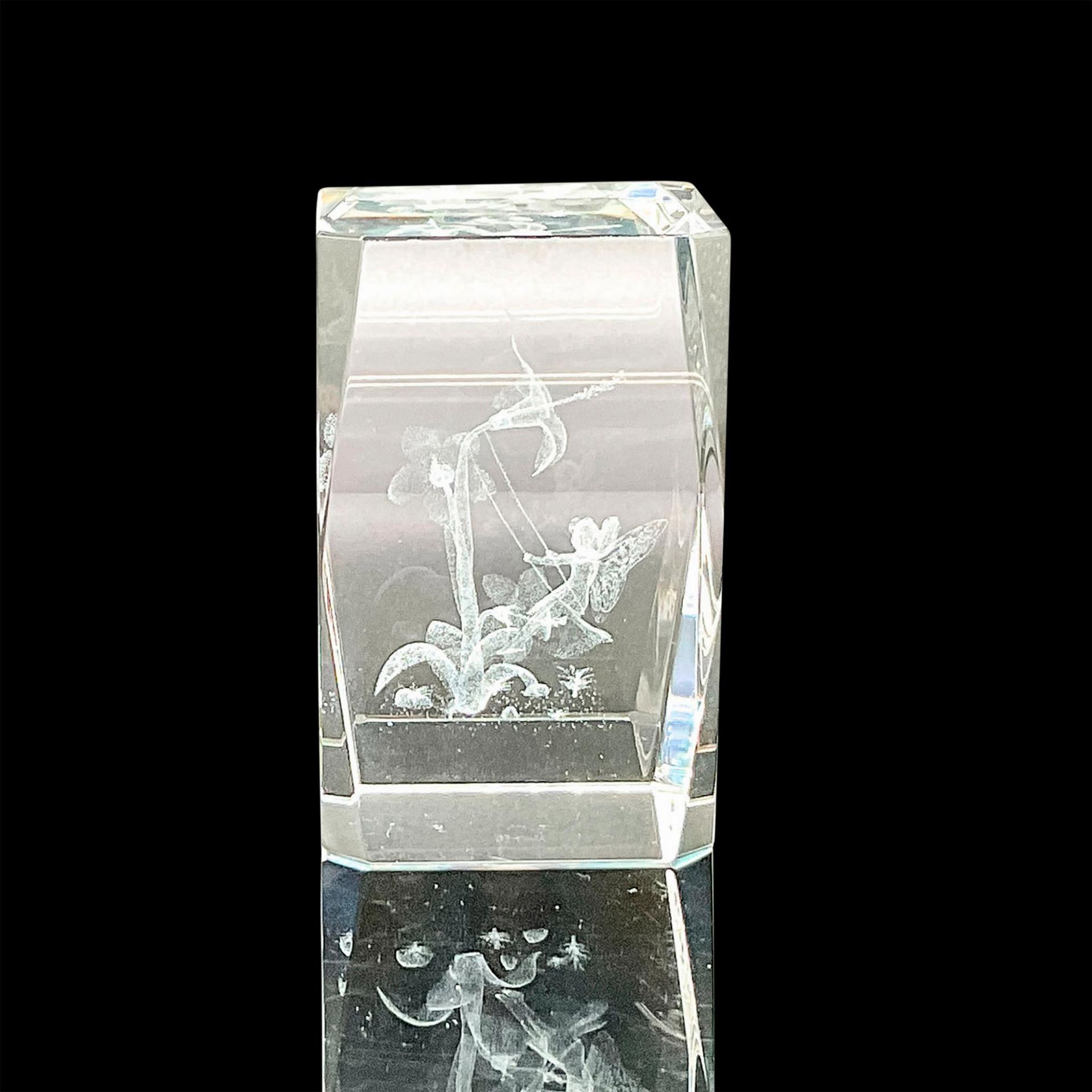 Vintage Crystal Clear Fairy Floral Paperweight - Image 2 of 3