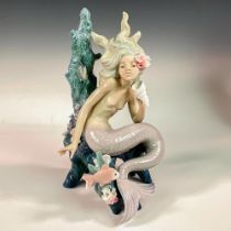 Ocean Beauty 1005785 - Lladro Porcelain Figurine