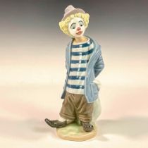 Little Traveler 1007602 - Lladro Porcelain Figurine