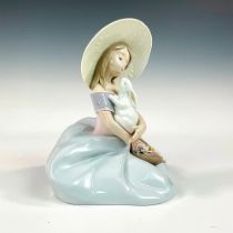 Bunny Kisses 1006741 - Lladro Porcelain Figurine