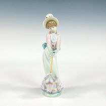 Garden Song 1007618 - Lladro Porcelain Figurine