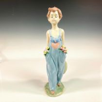 Pocket Full Of Wishes 1007650 - Lladro Porcelain Figurine