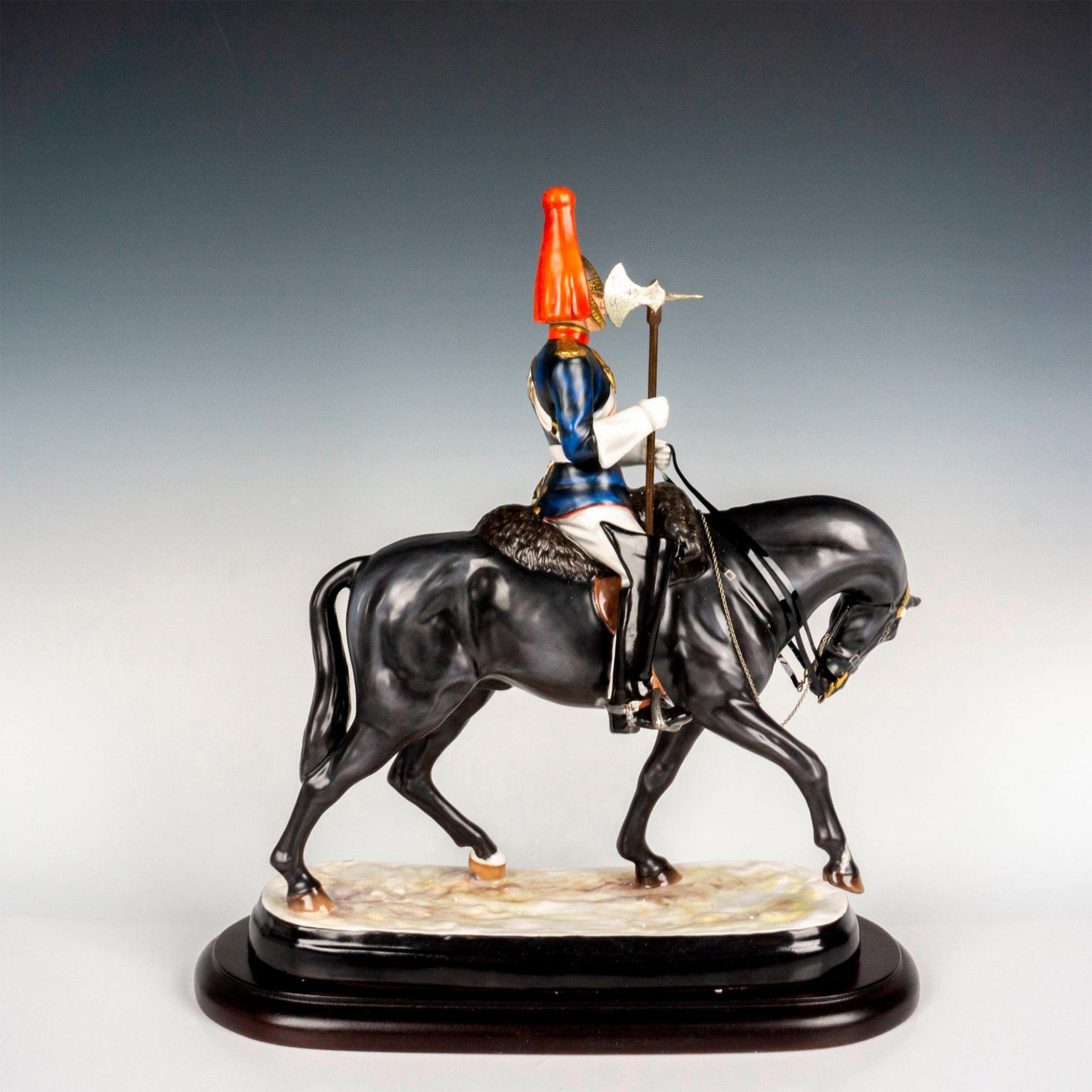 2pc Michael Sutty Figure + Base, Farrier Corporal Major - Image 3 of 6