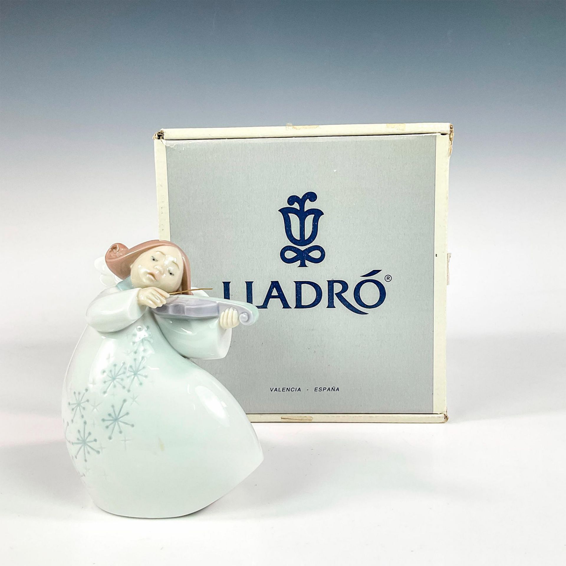 Little Angel With Violin 1006529 - Lladro Porcelain Figurine - Image 4 of 4