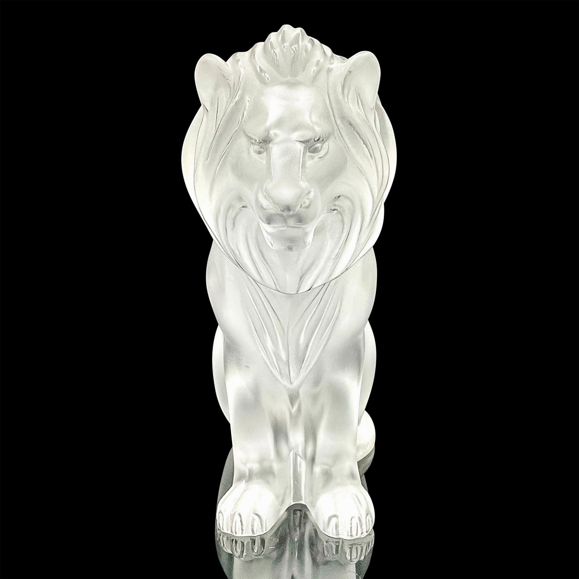 Lalique Satin Crystal Lion Sculpture, Bamara