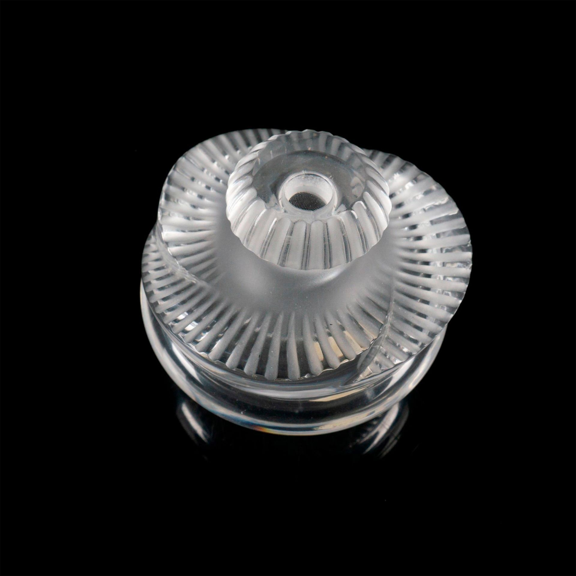 Lalique Crystal Spiral Perfume Bottle, Baptiste - Image 2 of 4