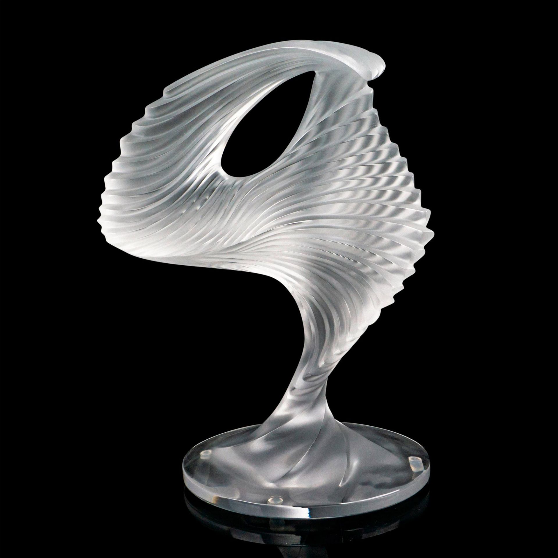 Lalique Crystal Sculpture, Trophee