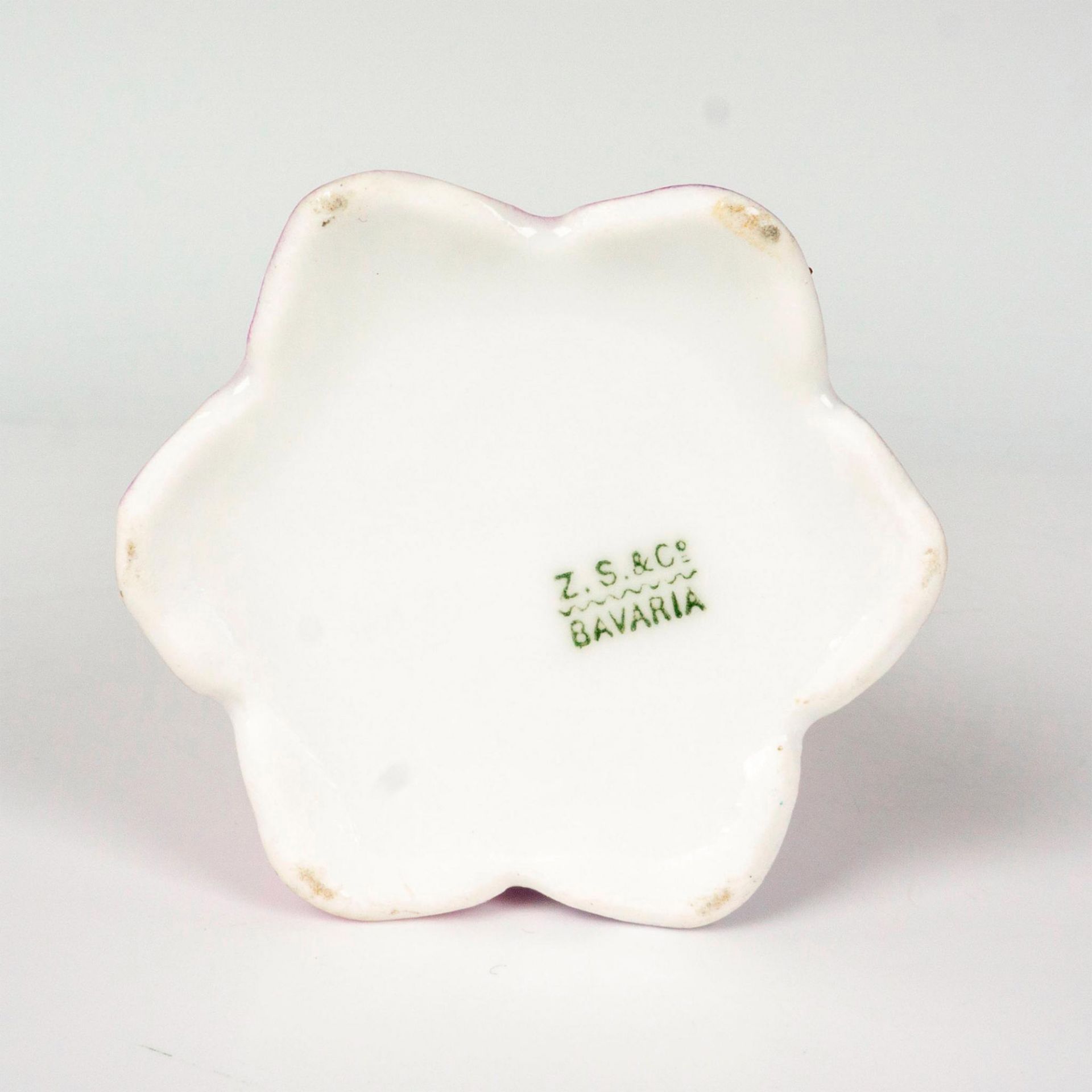 Z. S and Co Porcelain Hatpin Holder - Image 3 of 3