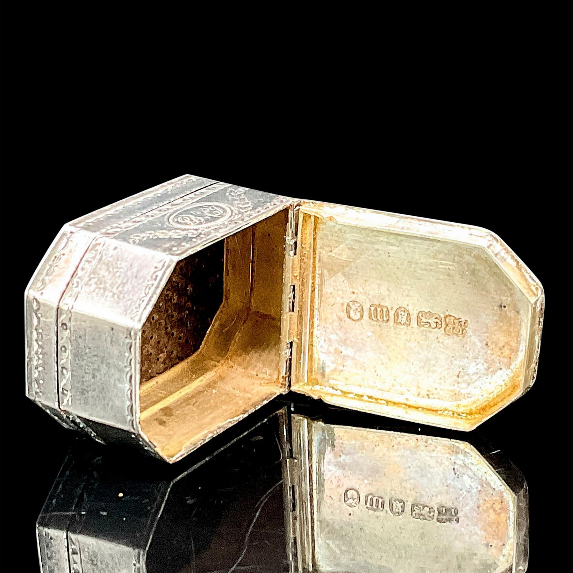 Sterling Silver Nutmeg Grinder Box, Phipps & Robinson - Image 3 of 3