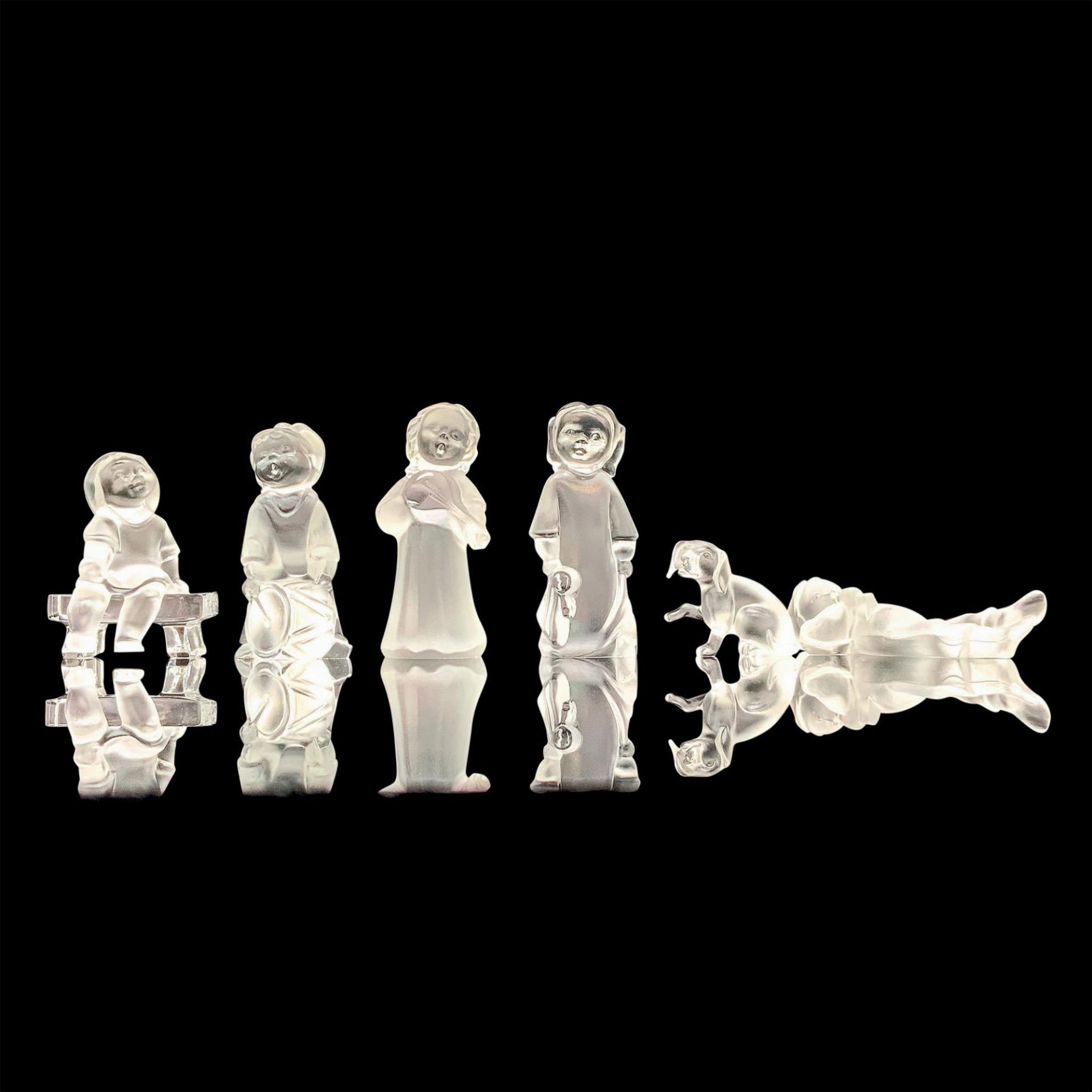 7pc Swarovski Crystal Figurines, Julias World