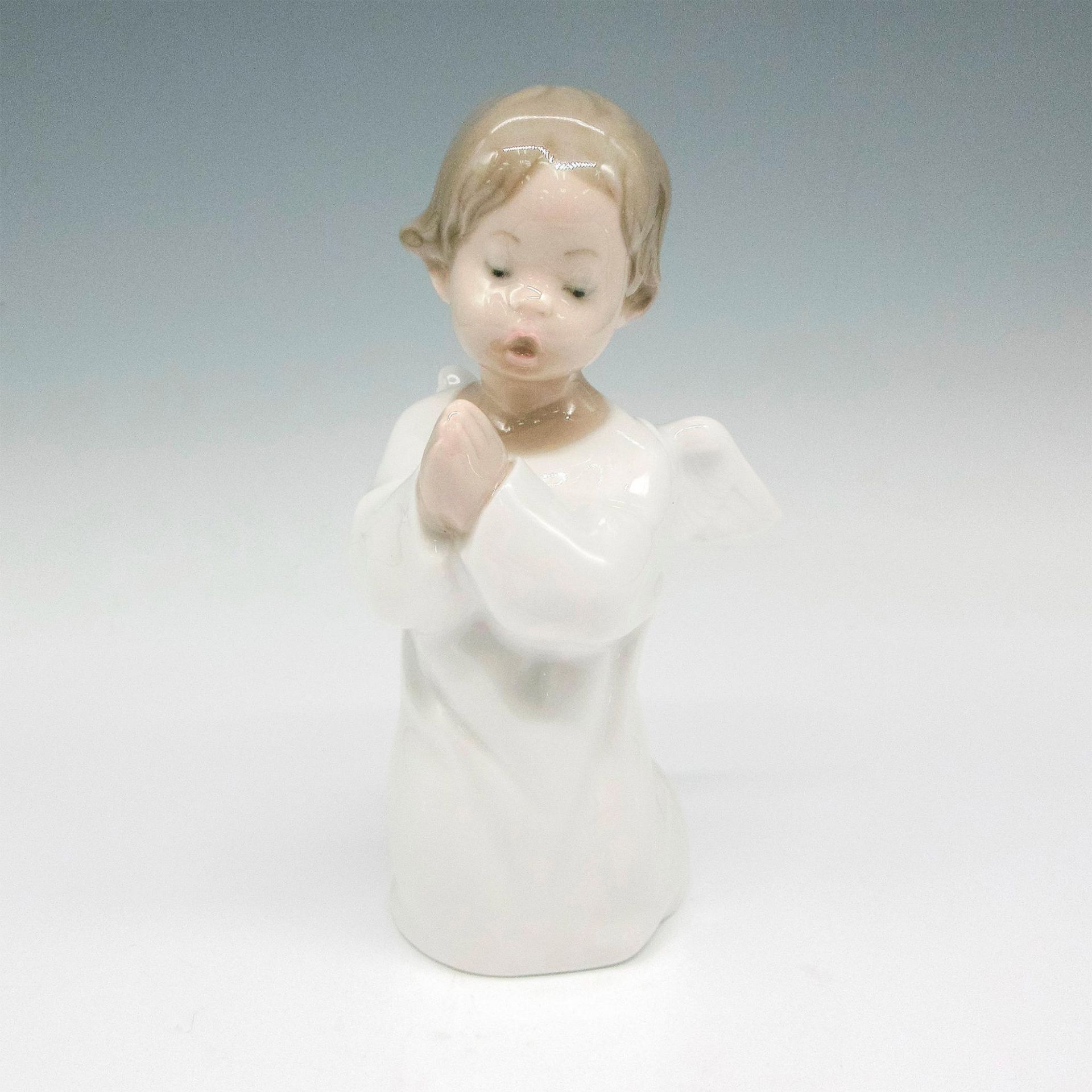 Angel Praying 1004538 - Lladro Porcelain Figurine