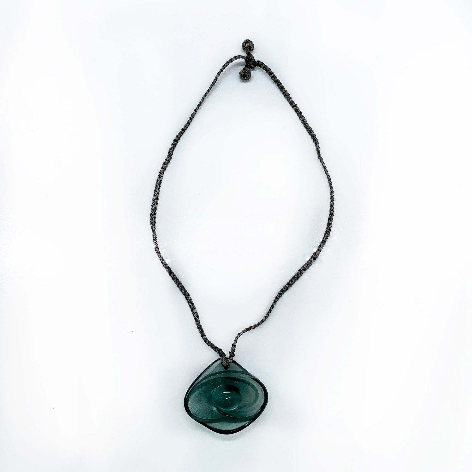 Lalique Smoky Grey Crystal Cecelia Fume Eye Pendant Necklace - Image 2 of 3