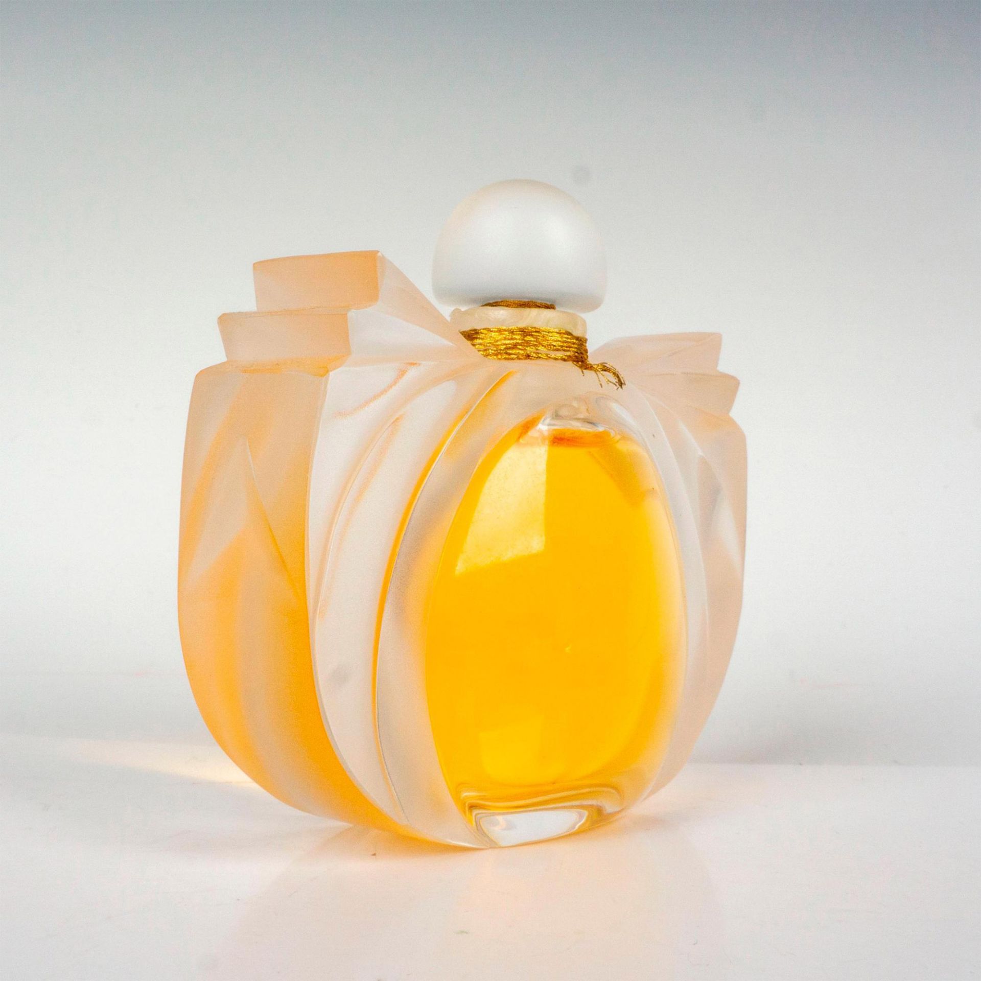 Lalique Crystal Perfume Bottle, Catogan - Image 2 of 3