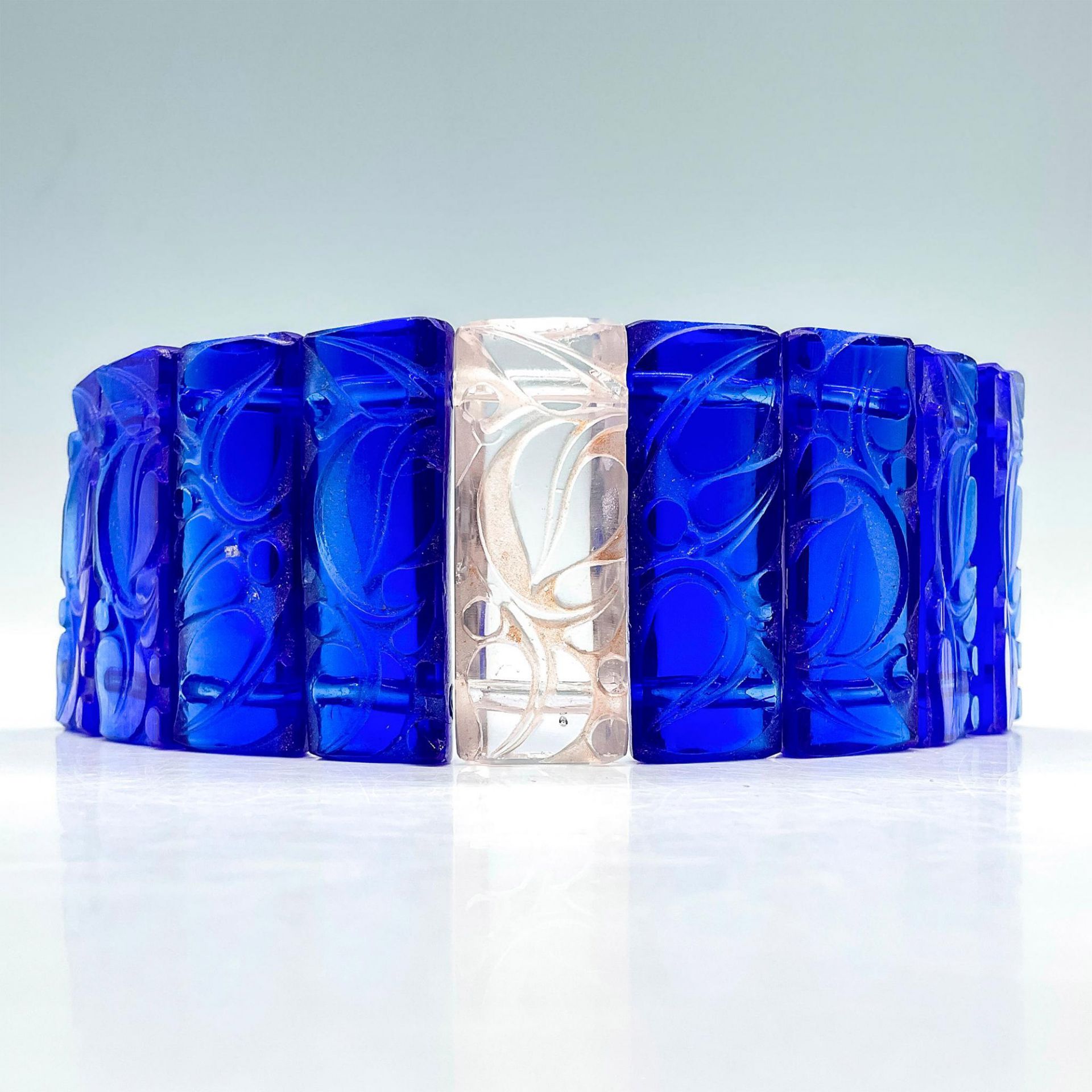16pc Rene Lalique Glass Bracelet Beads, Sophora