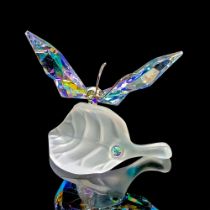 Swarovski Crystal Figurine, Sparkling Butterfly on Leaf