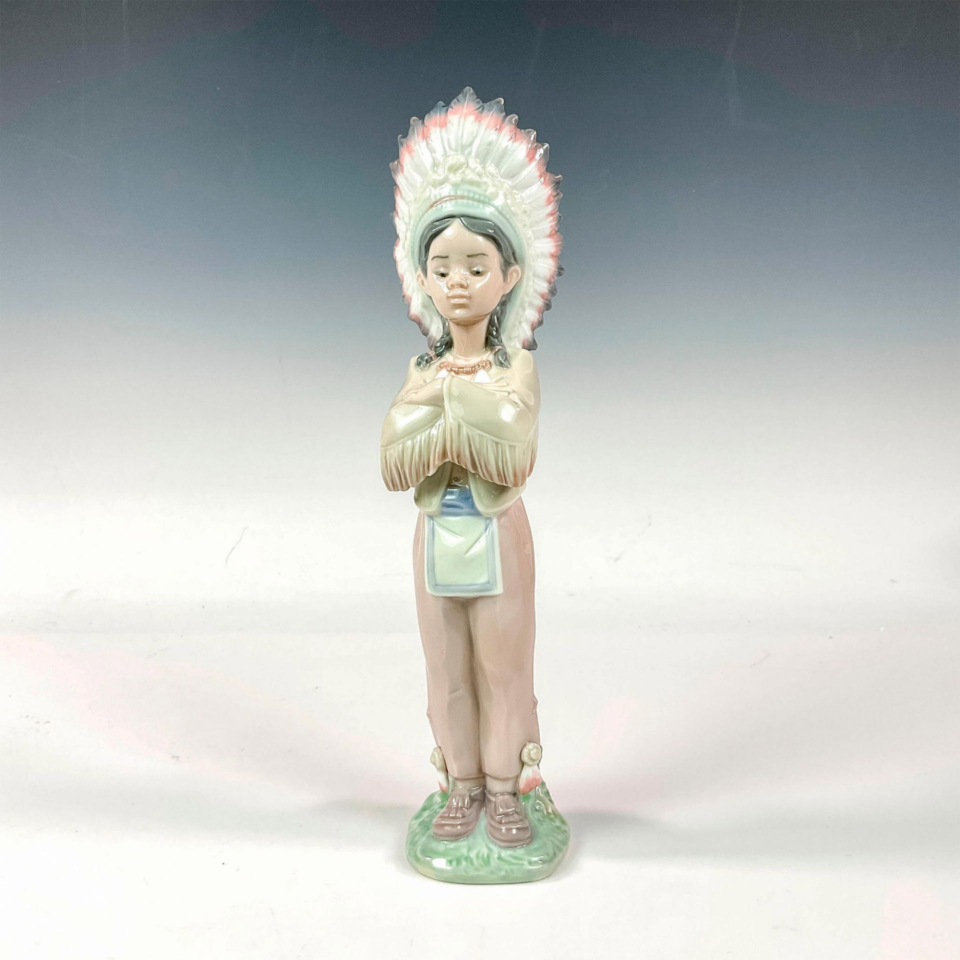 American Indian Boy 1006192 - Lladro Porcelain Figurine