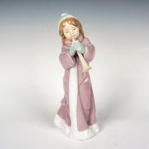 A Christmas Song 1006532 - Lladro Porcelain Figurine