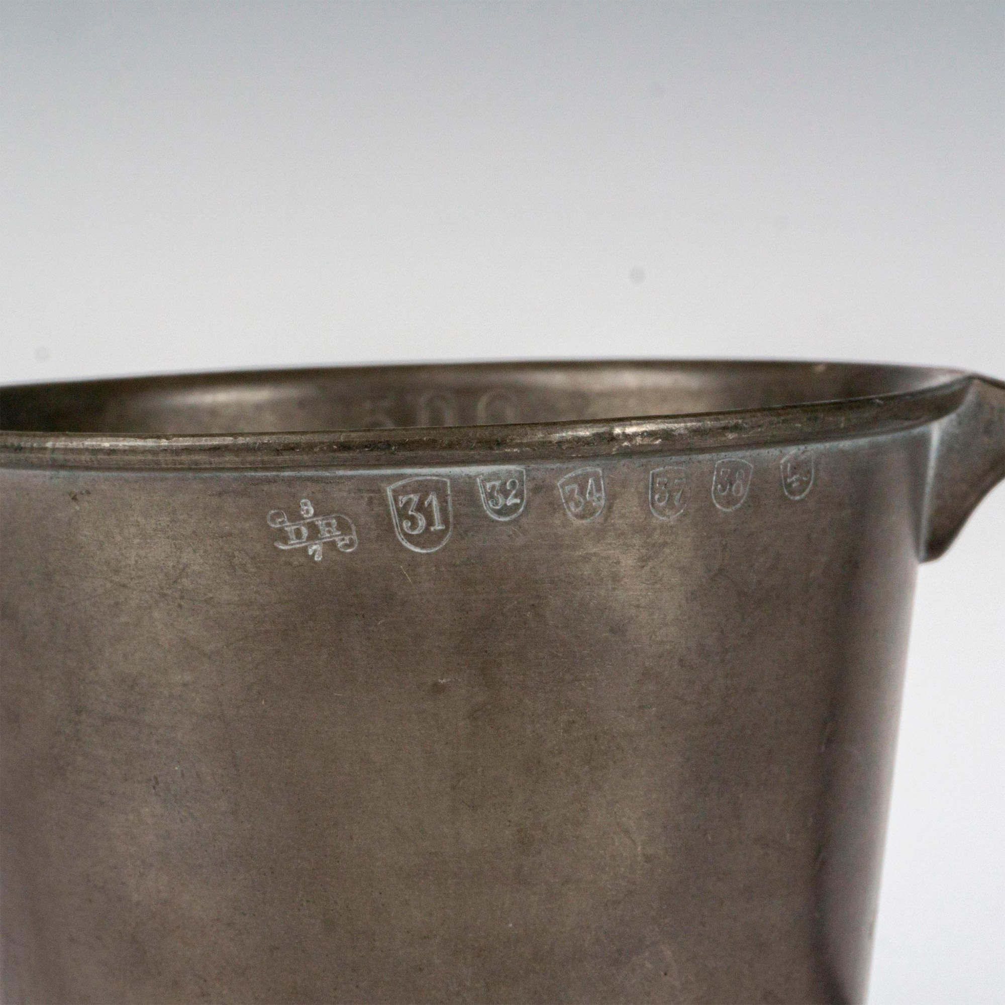 4pc Antique Pewter Apothecary Measuring Cups - Image 5 of 5