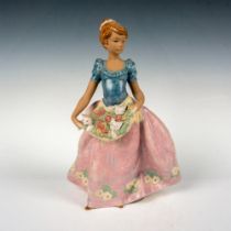 An Apron Full of Joy 1012428 - Lladro Porcelain Figurine