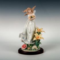 Mystical Garden 1006686 - Lladro Porcelain Figurine